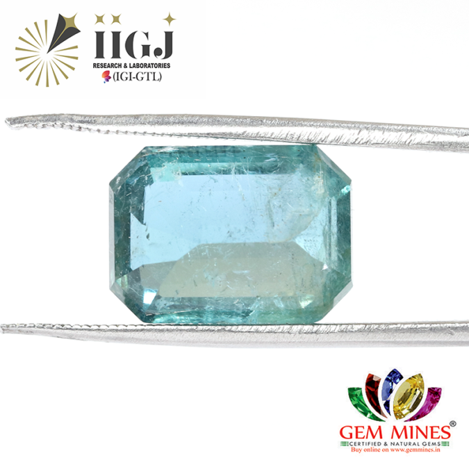 EMERALD 10.61 Ct. EMERALD 10.61 Ct.