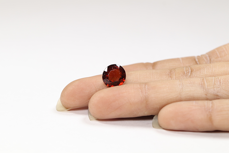 HESSONITE GOMED 4.53 Ct.