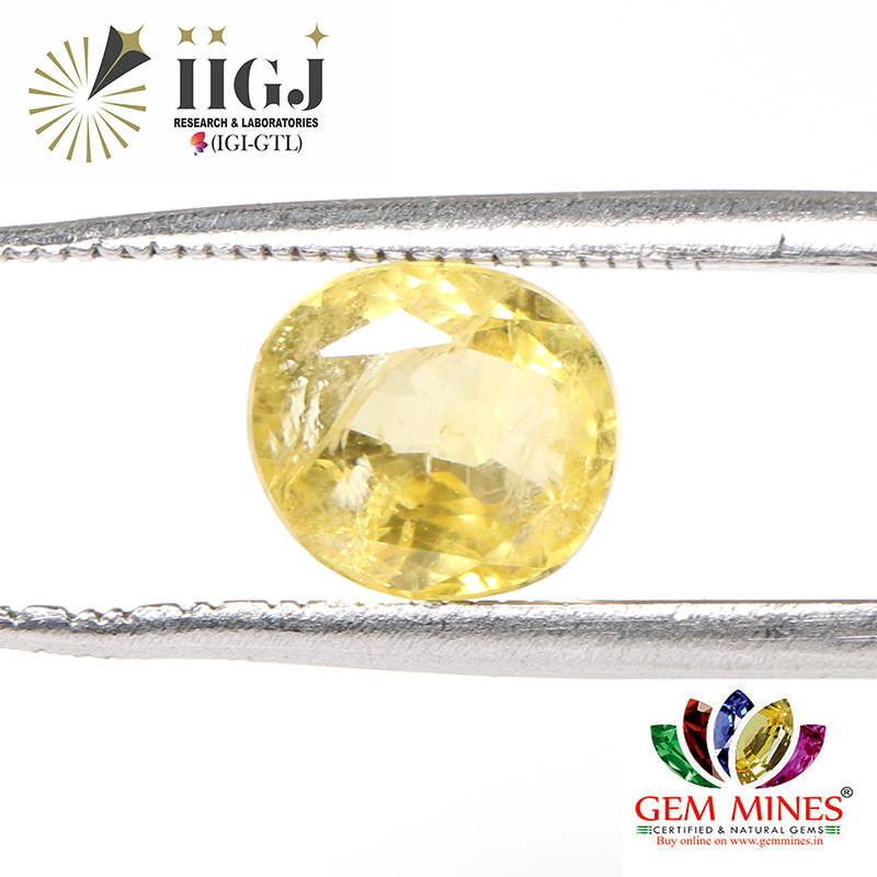YELLOW SAPPHIRE 3.3 Ct.
