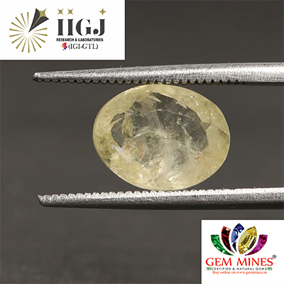 YELLOW SAPPHIRE 3.89 Ct.