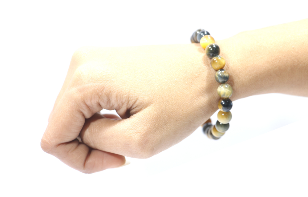 Black Cat’s Eye Bracelet Black Cat’s Eye Bracelet