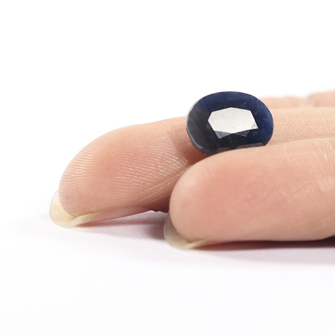BLUE SAPPHIRE 6.03 Ct.