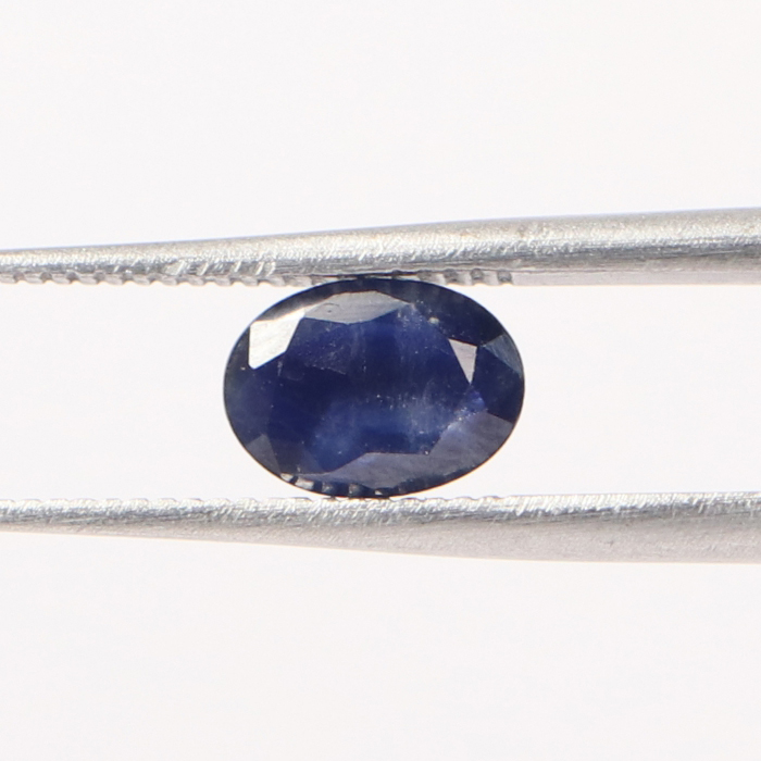 BLUE SAPPHIRE 0.91 Ct.