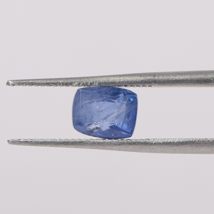 BLUE SAPPHIRE 1.28 Ct. BLUE SAPPHIRE 1.28 Ct.
