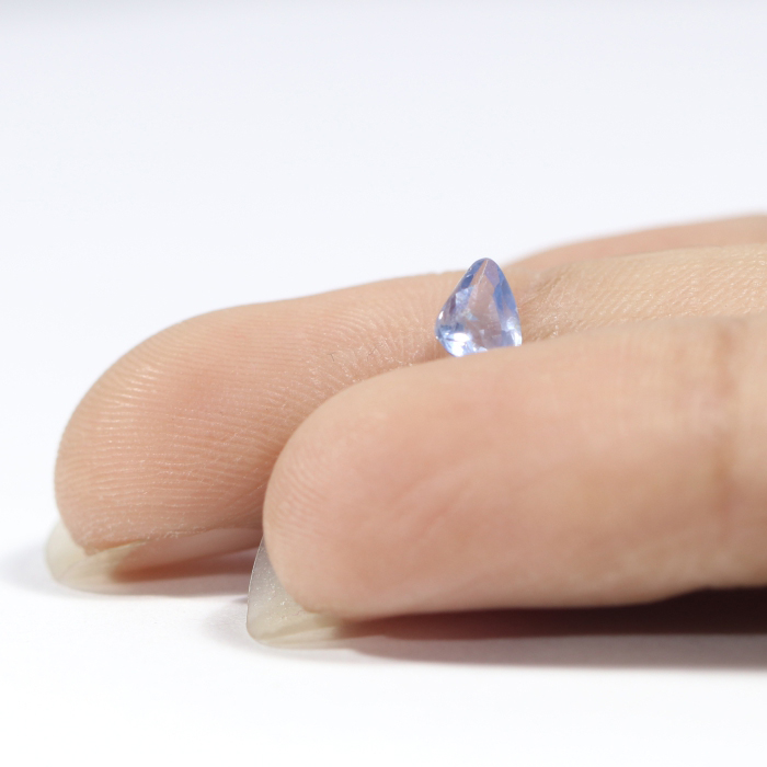 BLUE SAPPHIRE 0.5 Ct.