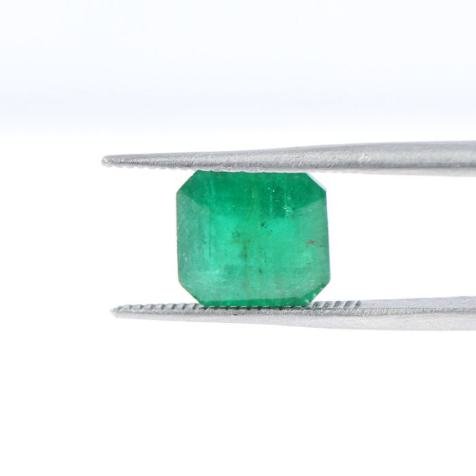 EMERALD 2.76 Ct. EMERALD 2.76 Ct.