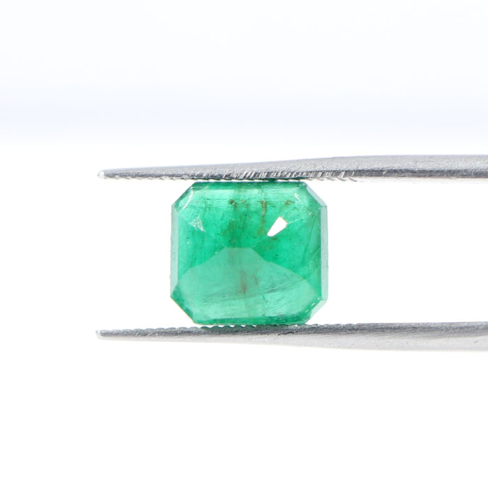 EMERALD 2.76 Ct. EMERALD 2.76 Ct.