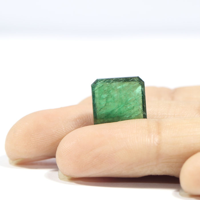EMERALD 5.16 Ct.