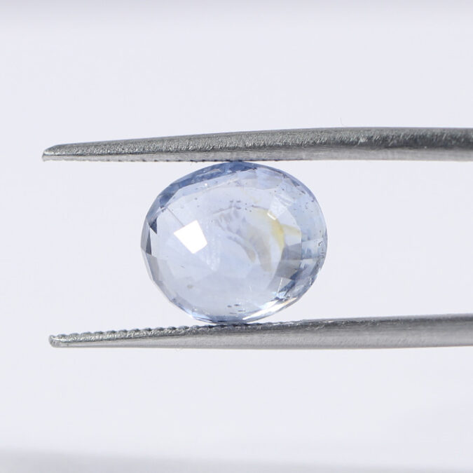 BLUE SAPPHIRE 4.24 Ct.
