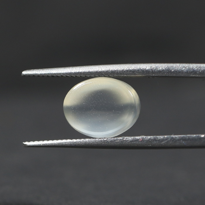 MOONSTONE 3.72 Ct.
