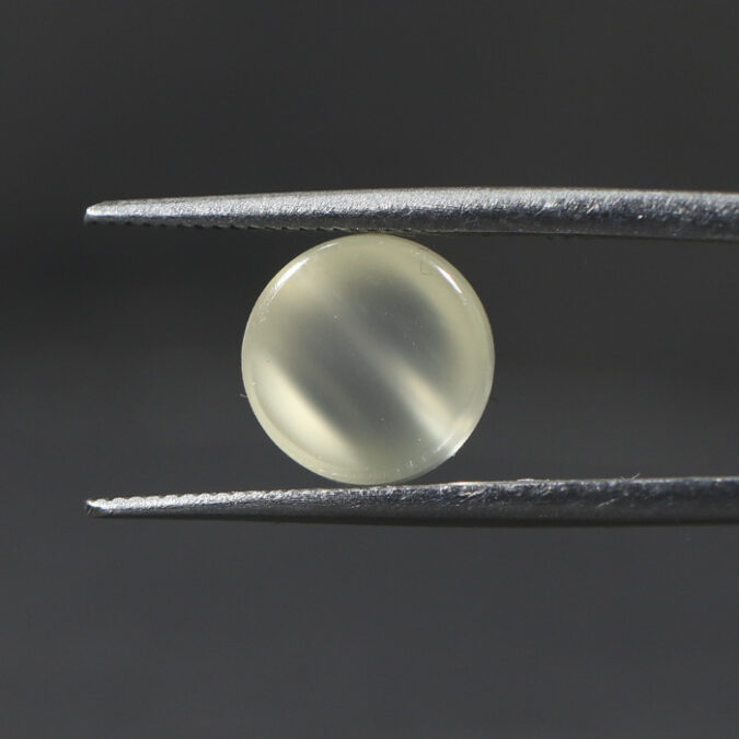 MOONSTONE 3.78 Ct.