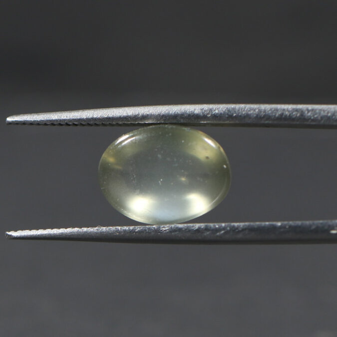 MOONSTONE 5.4 Ct. MOONSTONE 5.4 Ct.