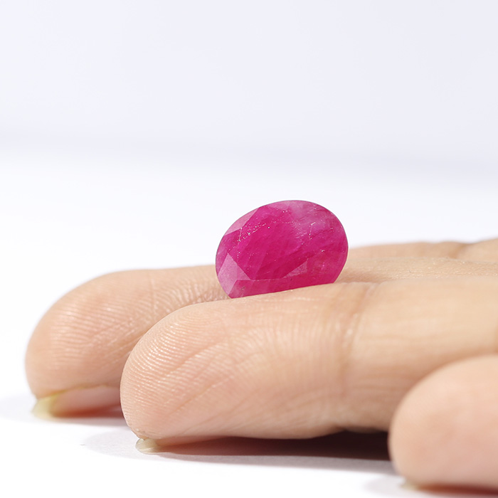RUBY 6.68 Ct.