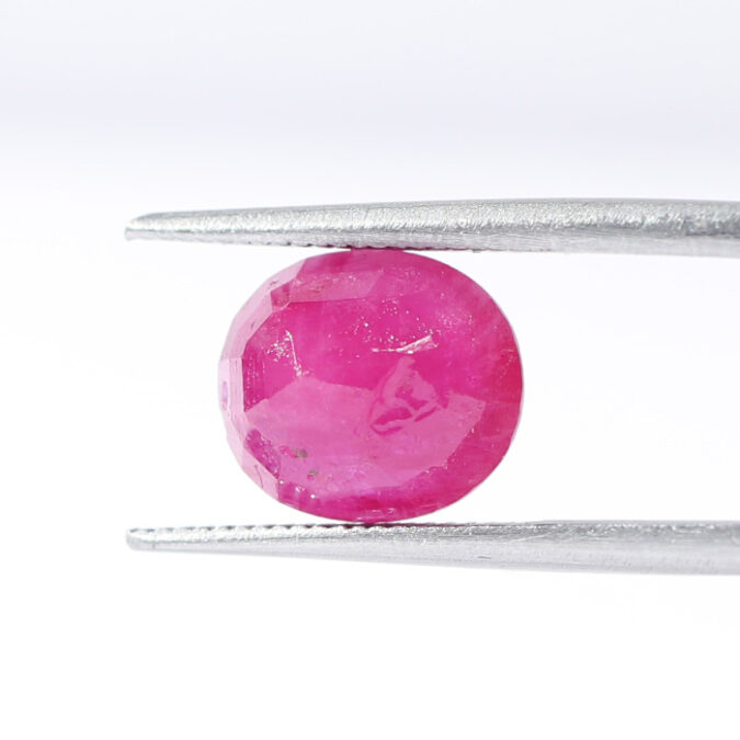 RUBY 3.99 Ct. RUBY 3.99 Ct.