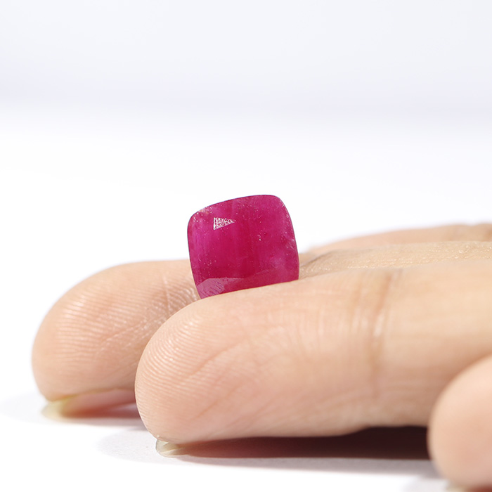 RUBY 3.45 Ct. RUBY 3.45 Ct.