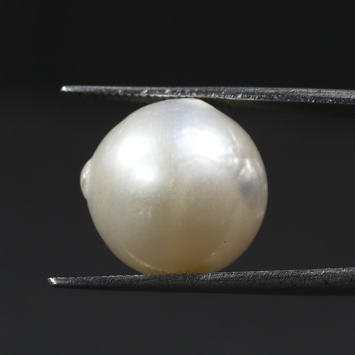SOUTH SEA PEARL 17.57 Ct.