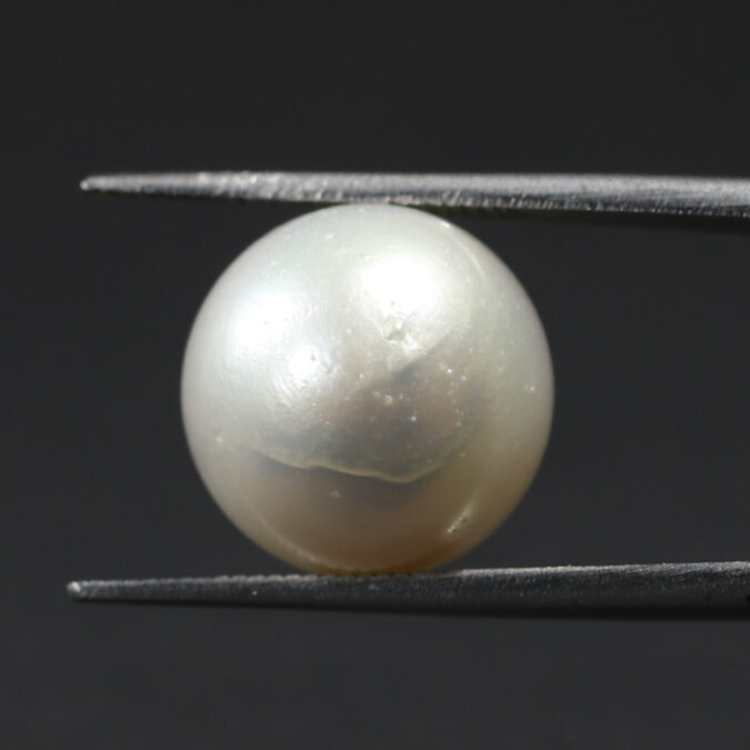 SOUTH SEA PEARL 14.67 Ct.