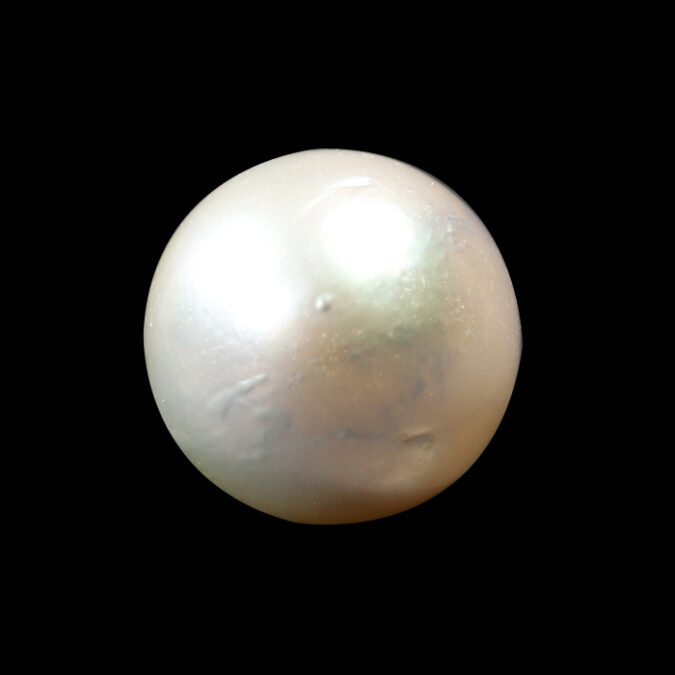 SOUTH SEA PEARL 13.48 Ct.