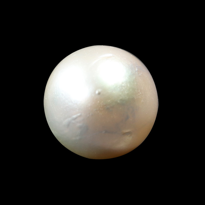 SOUTH SEA PEARL 13.48 Ct.