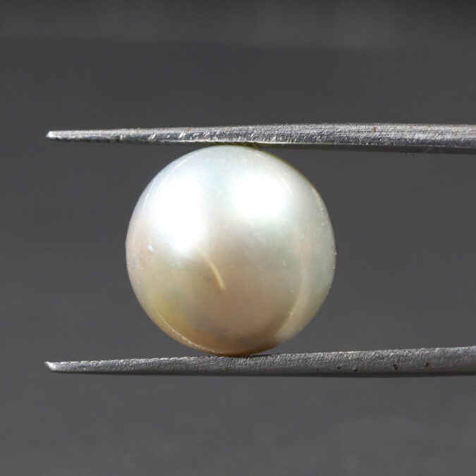 SOUTH SEA PEARL 13.48 Ct.