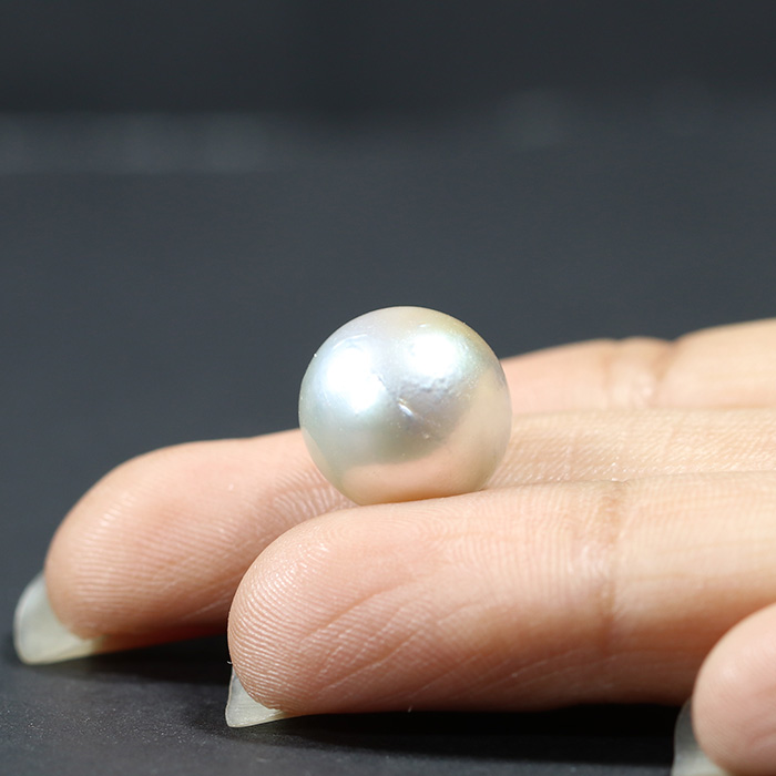 SOUTH SEA PEARL 13.48 Ct.