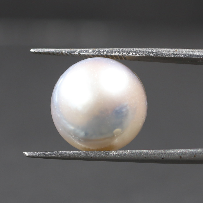 SOUTH SEA PEARL 14.86 Ct. SOUTH SEA PEARL 14.86 Ct.