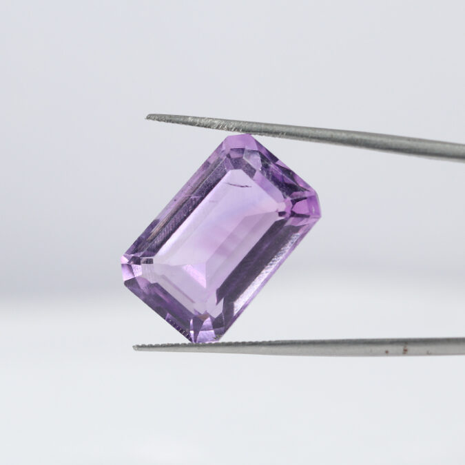 AMETHYST 12.42 Ct. AMETHYST 12.42 Ct.