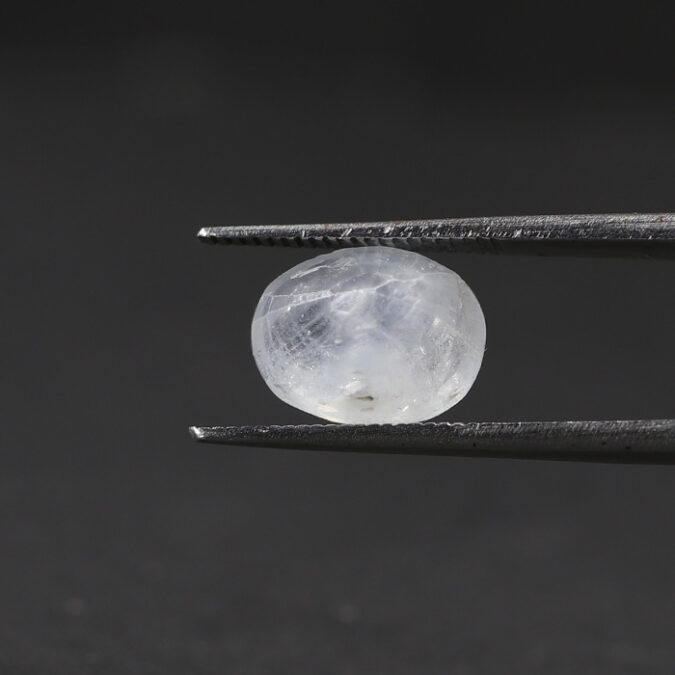 BLUE SAPPHIRE 3.79 Ct.