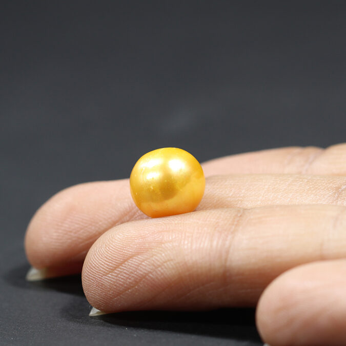 SOUTH SEA PEARL 6.36 Ct.