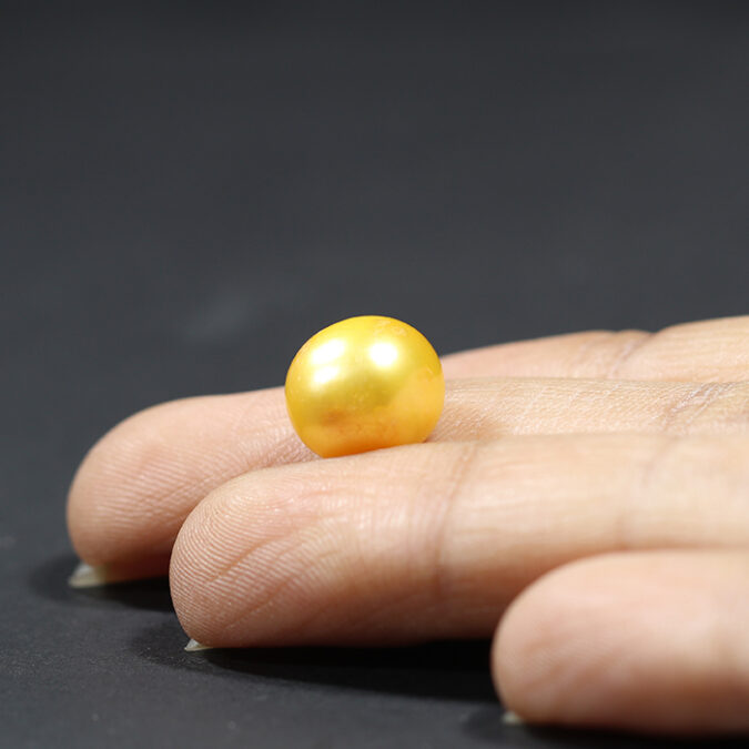 SOUTH SEA PEARL 7.27 Ct.