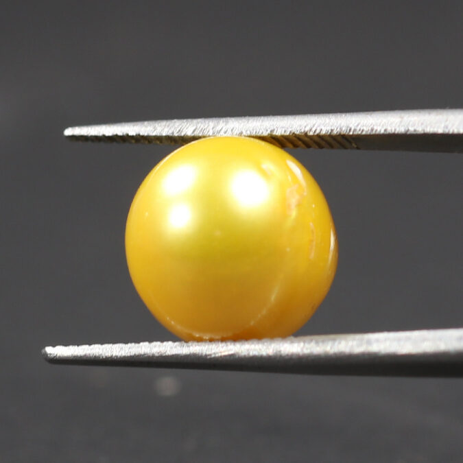 SOUTH SEA PEARL 7.21 Ct.