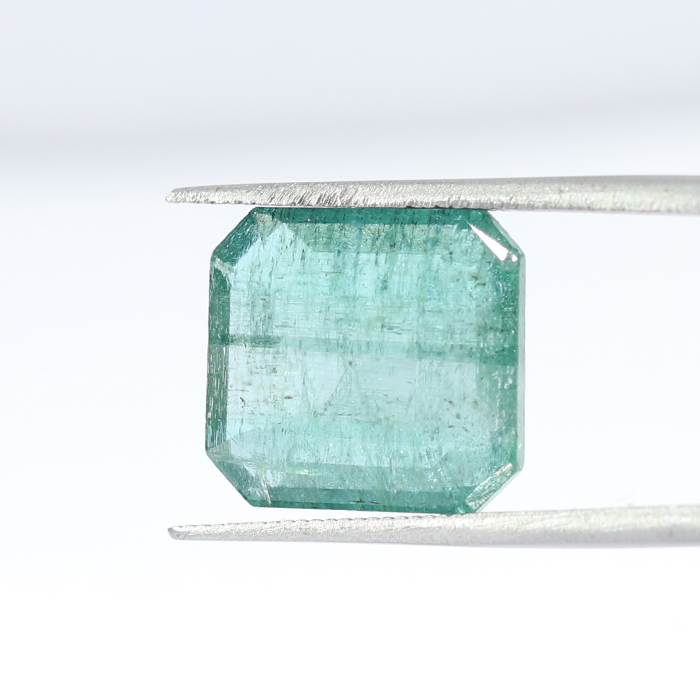 EMERALD 7.4 Ct.