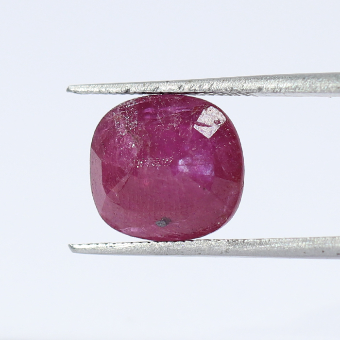 RUBY 4.85 Ct. RUBY 4.85 Ct.