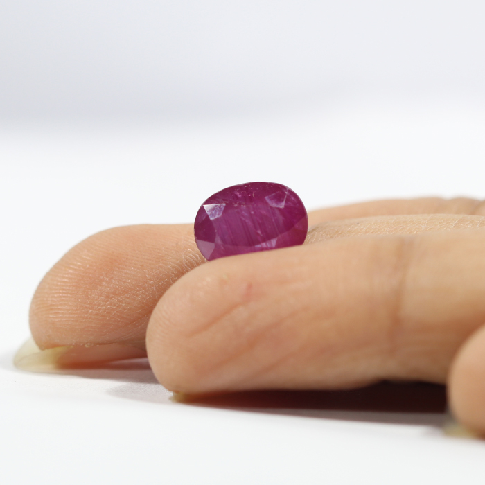 RUBY 3.9 Ct.