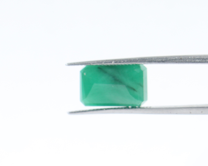 Emerald 5.15 Ct. Emerald 5.15 Ct.