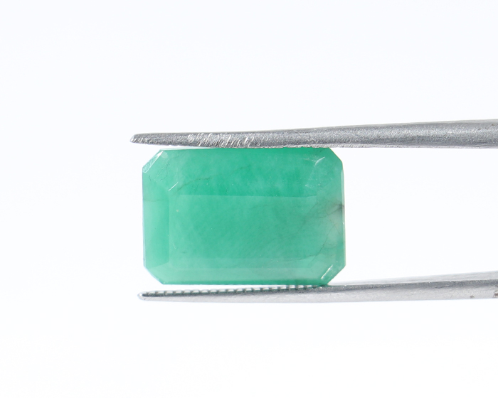 Emerald 8.92 Ct.