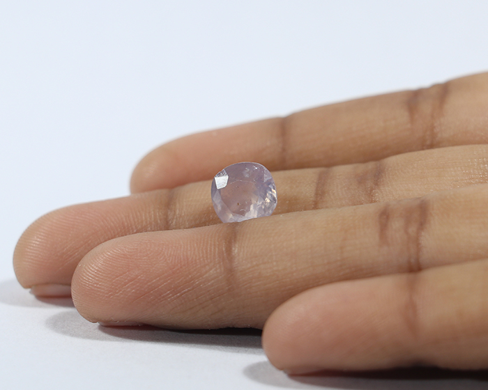Natural Sapphire 3.07 Ct.