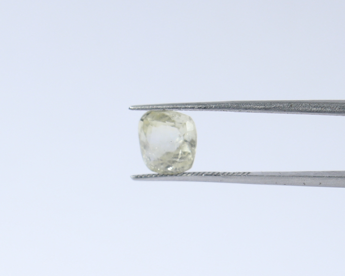 Yellow Sapphire 2.47 Ct.