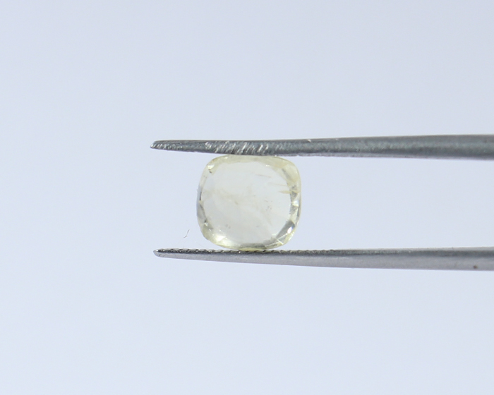 Yellow Sapphire 2.7 Ct.