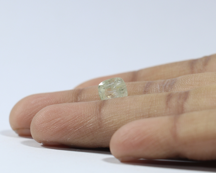 Yellow Sapphire 2.85 Ct. Yellow Sapphire 2.85 Ct.