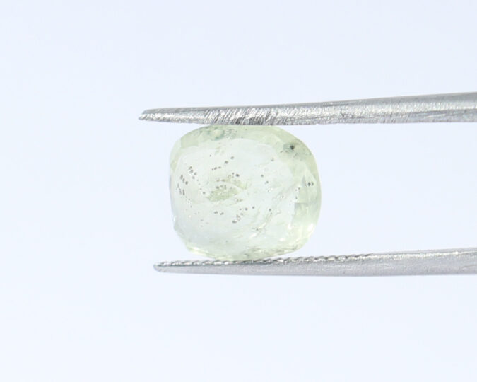 Yellow Sapphire 3.59 Ct. Yellow Sapphire 3.59 Ct.