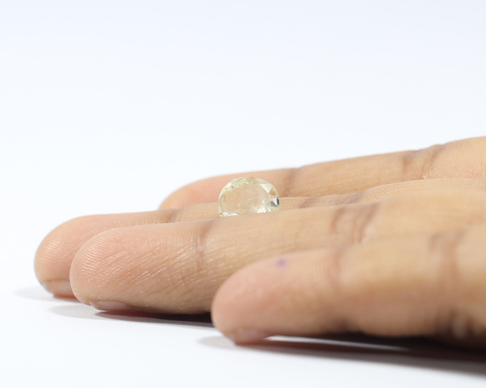 Yellow Sapphire 2.71 Ct.