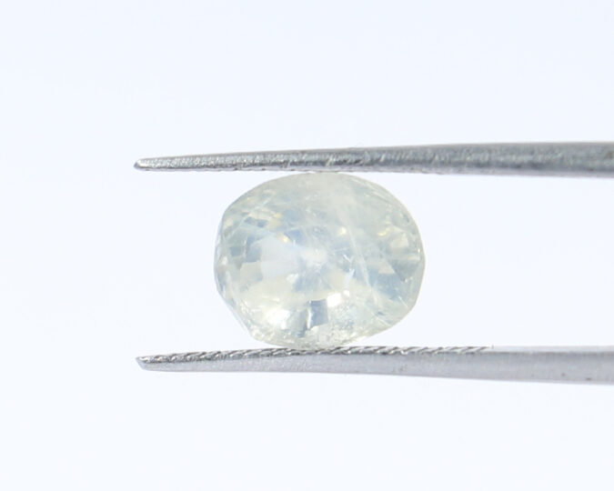 Yellow Sapphire 2.93 Ct.