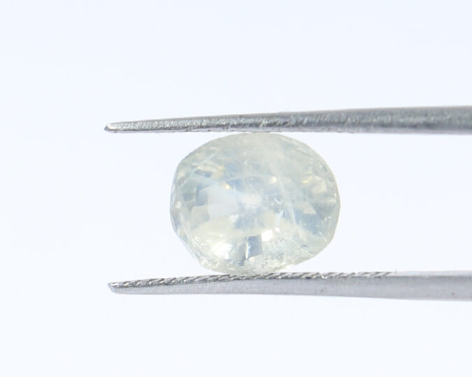 Yellow Sapphire 2.93 Ct.