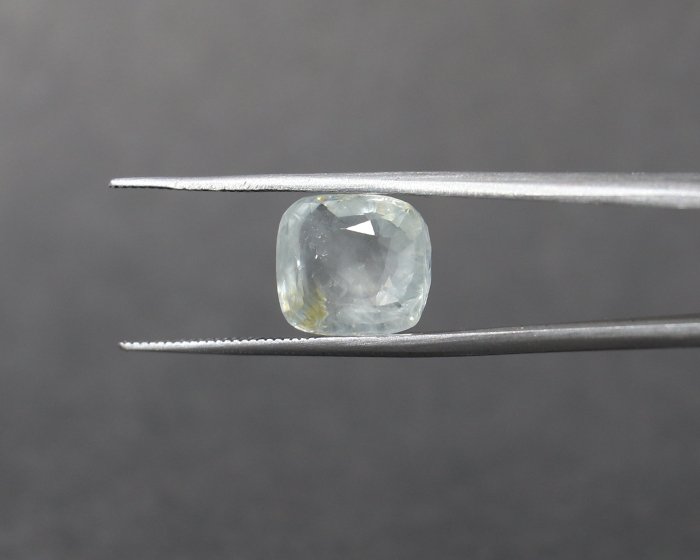 Natural Sapphire 5.44 Ct.
