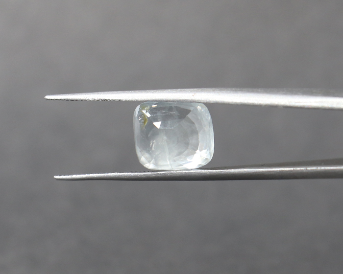Natural Sapphire 5.44 Ct.