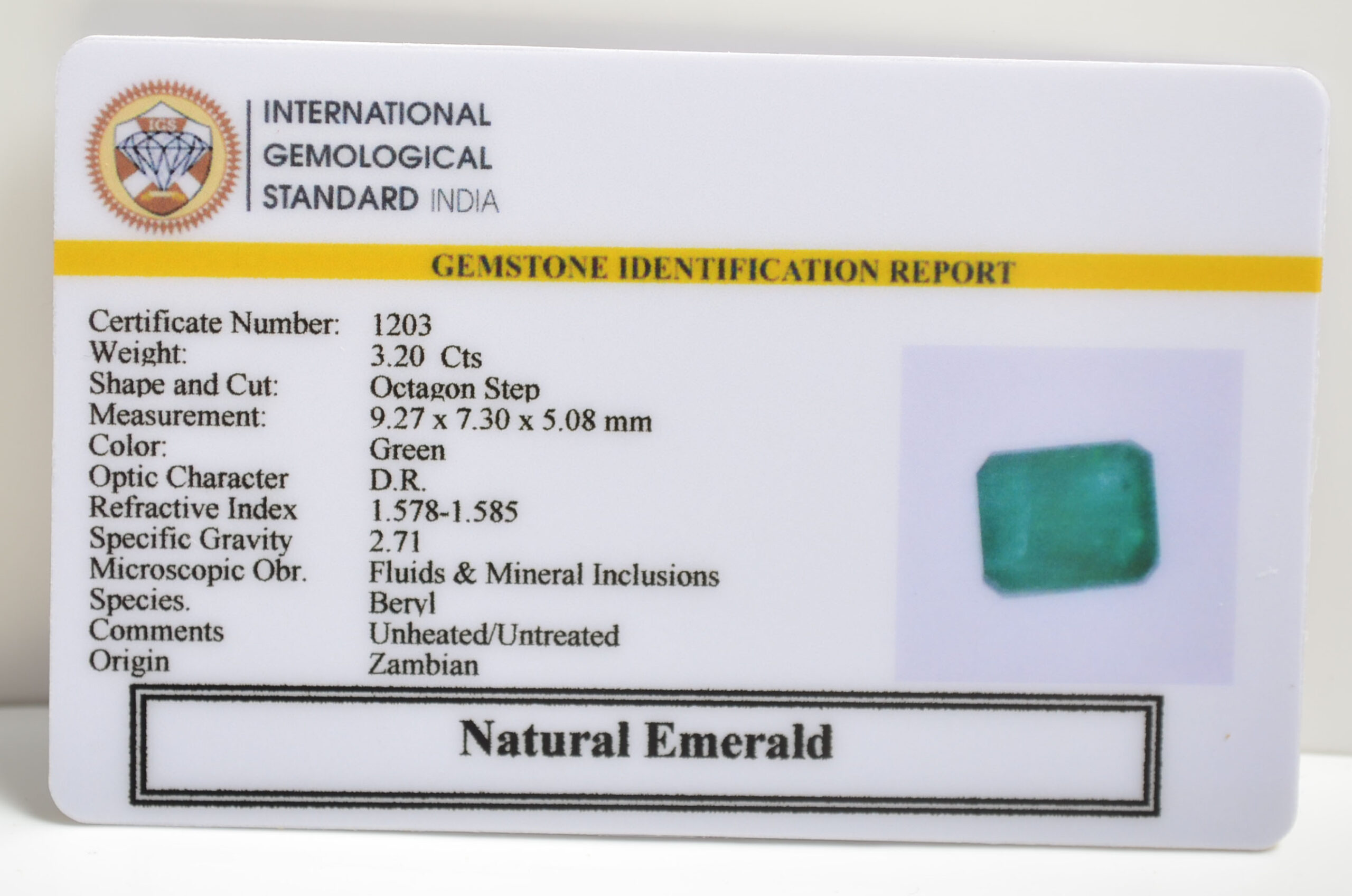 EMERALD 3.2 Ct. EMERALD 3.2 Ct.