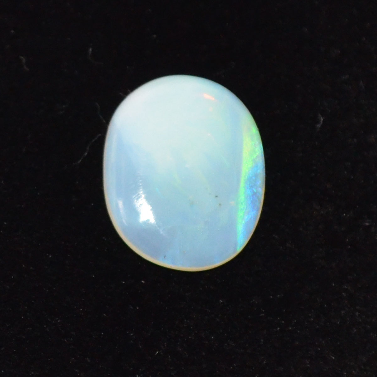 OPAL 4.44 Ct. OPAL 4.44 Ct.