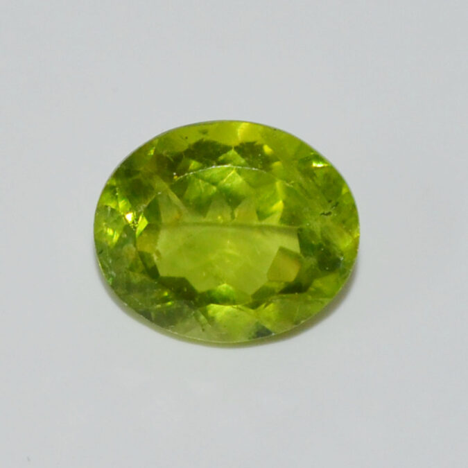 PERIDOT 5.6 Ct.