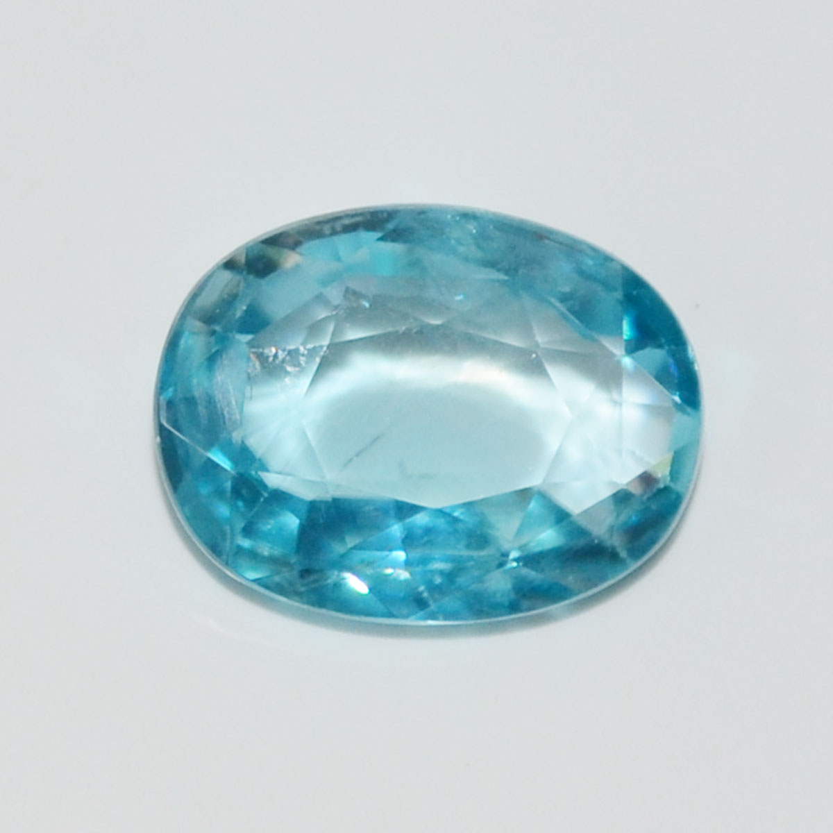 ZIRCON 5.13 Ct.
